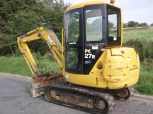 Új és használt alkatrészek komatsu pc27r minikotróhoz