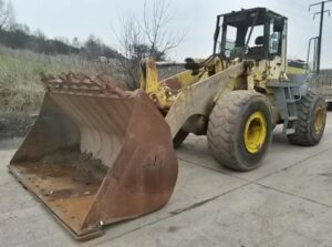 Eredeti használt alkatrészek komatsu wa380-3 homlokrakodóhoz
