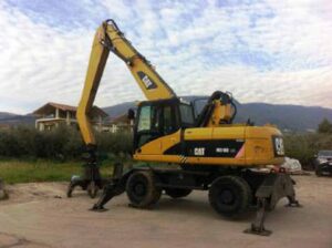 Alkatrészek caterpillar m318 dmh kotrógéphez – bontott állapotban