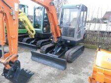 Minikotró Hitachi ZX 30 alkatrészek – Használt Hitachi alkatrészek