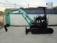 Minikotró Kobelco 30SR alkatrészek – Új és használt munkagép alkatrészek
