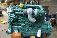 Volvo TD 122 F motoralkatrészek