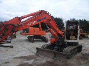 Használt kotrógép kubota kx080