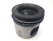 Dugattyú Scania – Kód: 1549773 DT12-0618