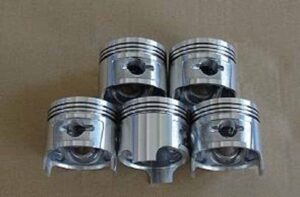 Komatsu 6d125 motor dugattyú készlet – 5 db
