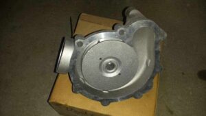 Eredeti deutz bf3l2011 vízszivattyú motorhoz