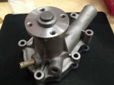 Kubota D1005-E4B motor vízszivattyú