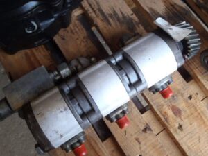 Bosch hidraulikus szivattyú o&k mh6 kotrógéphez, kód 510665406