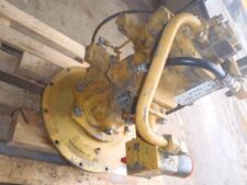 Komatsu PW150-11 kotrógép hidraulikaszivattyú