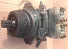 Liebherr hidraulikus szivattyú R906, R916, R922, R924, R926 modellekhez