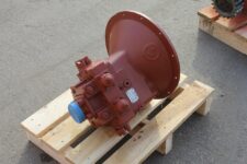 Kawasaki K3V63DTP hidraulikus szivattyú