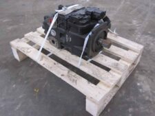 Sauer Danfoss 90R130 hidraulikus szivattyú, fa raklapon