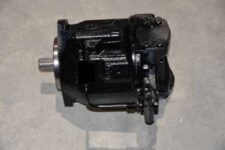 Hidraulikus szivattyú Schaeff W85, TW95, B95W, HR31, HR32, HML32 gépekhez