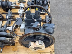Használt hidraulikus szivattyú doosan dx 180 kotrógéphez, rexroth