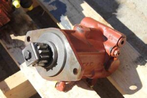 Yanmar yb 401 kotrógép hidraulikaszivattyú
