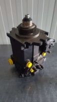 Volvo L45F homlokrakodó hidraulikaszivattyú