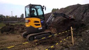 Volvo ecr25d minikotró hidraulikaszivattyú