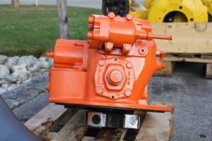 Fő hidraulikaszivattyú caterpillar 904b-hez – felújított modell