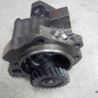 Yanmar 4TNV84T motorolaj szivattyú