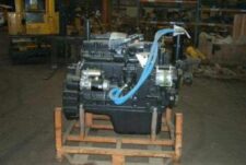 Felújított Komatsu SAA6D114E motor