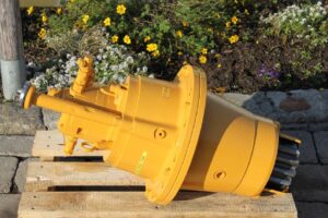 Használt forgatómű liebherr lh a902 litronic kotrógéphez