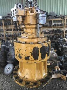Forgató reduktor caterpillar 329d, 324d, 328d, 325d kotrógépekhez