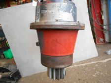 Fordítóegység Liebherr R932HDS-hez – Kód 777001619