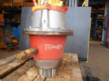 Liebherr R902 forgatómű reduktor – 777001832