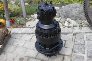 Fordítóáttétel jcb js260 kotrógéphez