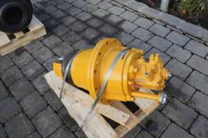 Liebherr r914 forgó hajtómű kotrógéphez