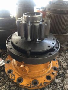 Fordulatszámcsökkentő hyundai kotrógéphez 210-7/210-7a