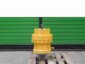 Komatsu pc240 kotrógép forgatómű reductora