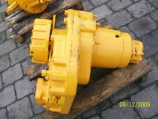 Fordulatszámcsökkentő Liebherr R902/A902 kotrógéphez