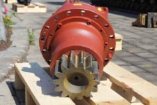 Hitachi ZX180LC kotrógép forgatómű reductora