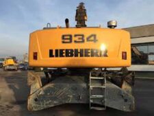 Liebherr 934 motorjavítások