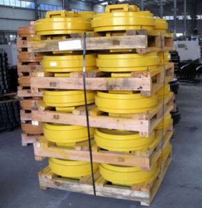 Vezetőkerék (idler) caterpillar 330bl, 320, 336d, 317 bln kotrógépekhez