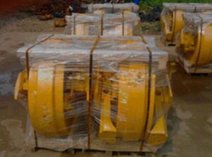 Komatsu d475 buldózer vezetőgörgő – új termék
