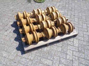 Caterpillar d4d használt futógörgő