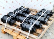 Görgő Liebherr R900, R902, R904, R912, R914, R921, R924, R926, R934, R946, R954 kotrógépekhez