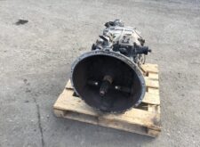 Volvo SR1400 kézi sebességváltó teherautóhoz