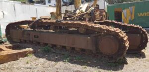 Caterpillar 350 használt rozsdás kotrógép lánctalp