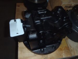 Hidromotor hitachi 9149086 hitachi kotrógéphez
