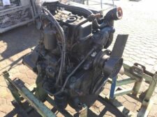 Teljes motor Mercedes-Benz OM364A bontott alkatrészből