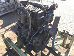 Teljes motor mercedes-benz om364a bontott alkatrészből