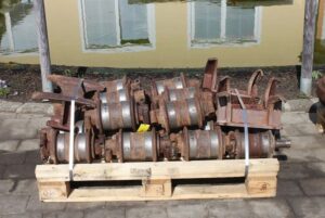 Görgőgörgők case 1088 kotrógépekhez, használt