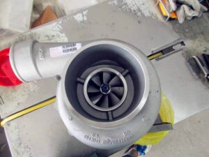 Turbófeltöltő cummins ht3b motorokhoz – készleten