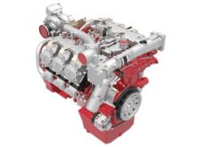 Deutz 6 hengeres V motor 11
