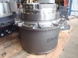 Végáttétel case cx160 kotrógéphez