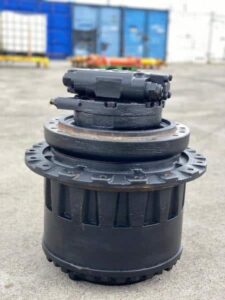 Végáttétel komatsu pc210lc-7k kotrógéphez