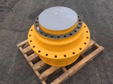 Felújított Caterpillar 365 végáttétel